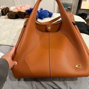 Coach Lana bag- like new